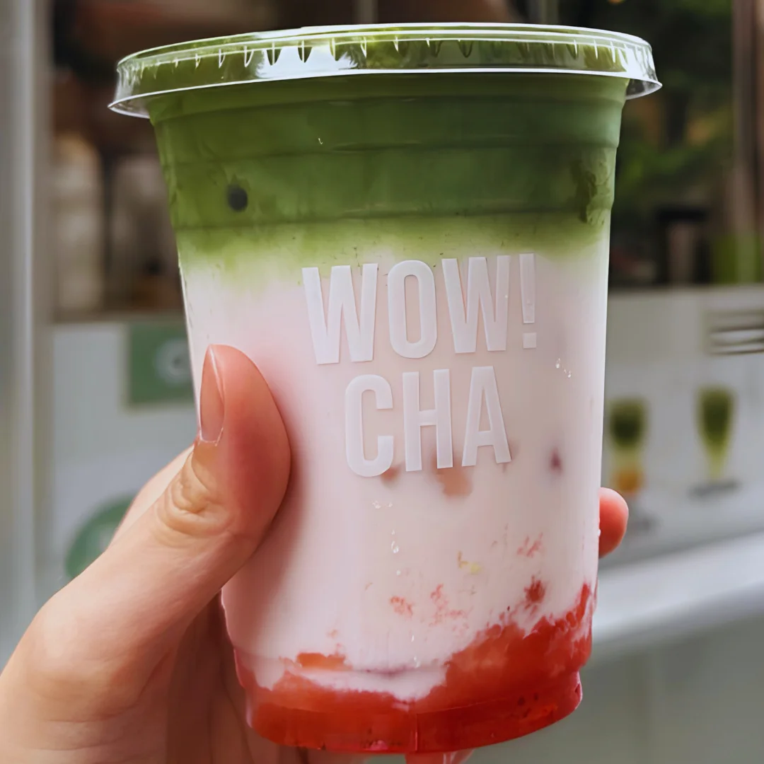 Strawberry Matcha Latte at WOW!CHA Tokyo